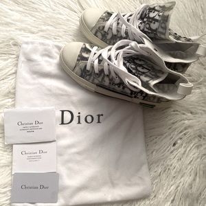 Beautiful Dior sneakers size 39